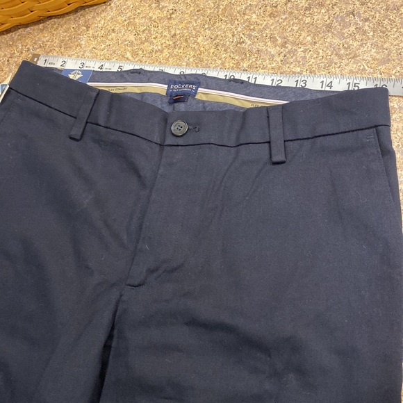 NWT Dockers Signature Khaki Navy Pants Straight Fit Comfort Waistband W32 L34 - Picture 3 of 15